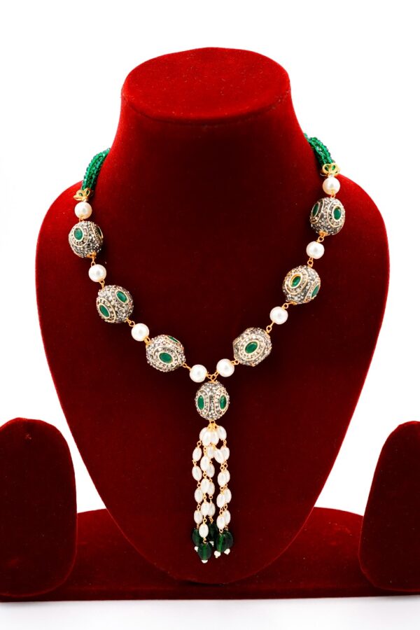 Nithara Necklace